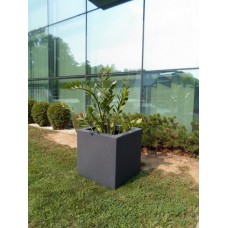 Ghiveci PE modern, pătrat, imitație piatră, model TANGO S, decoratiuni terasa
